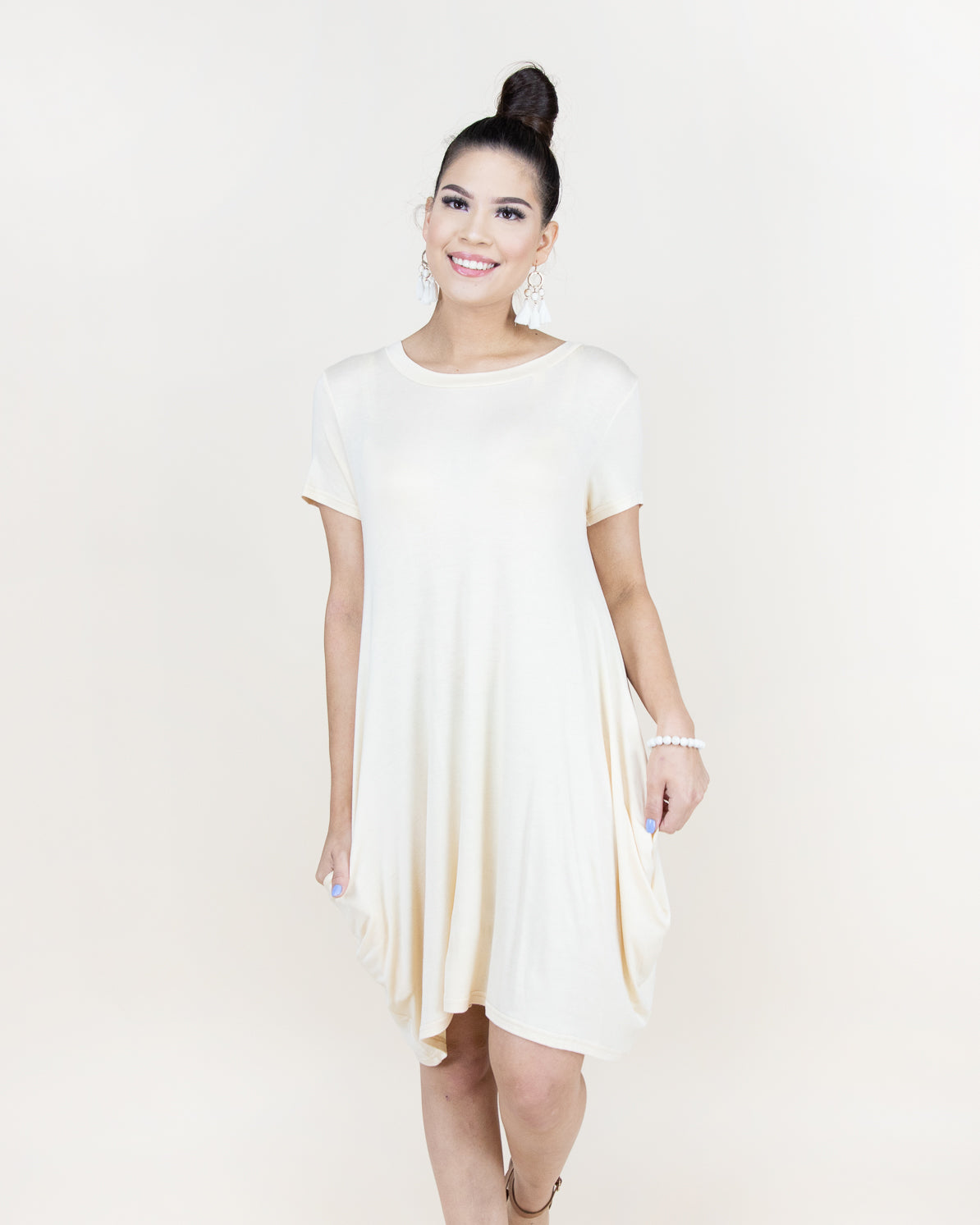 CLOTHING - WOMEN'S SHORT SLEEVE BEIGE DRESS WITH SCOOP NECK