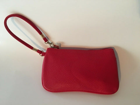 HANDBAG - DESIGNER WRISTLET IN RED